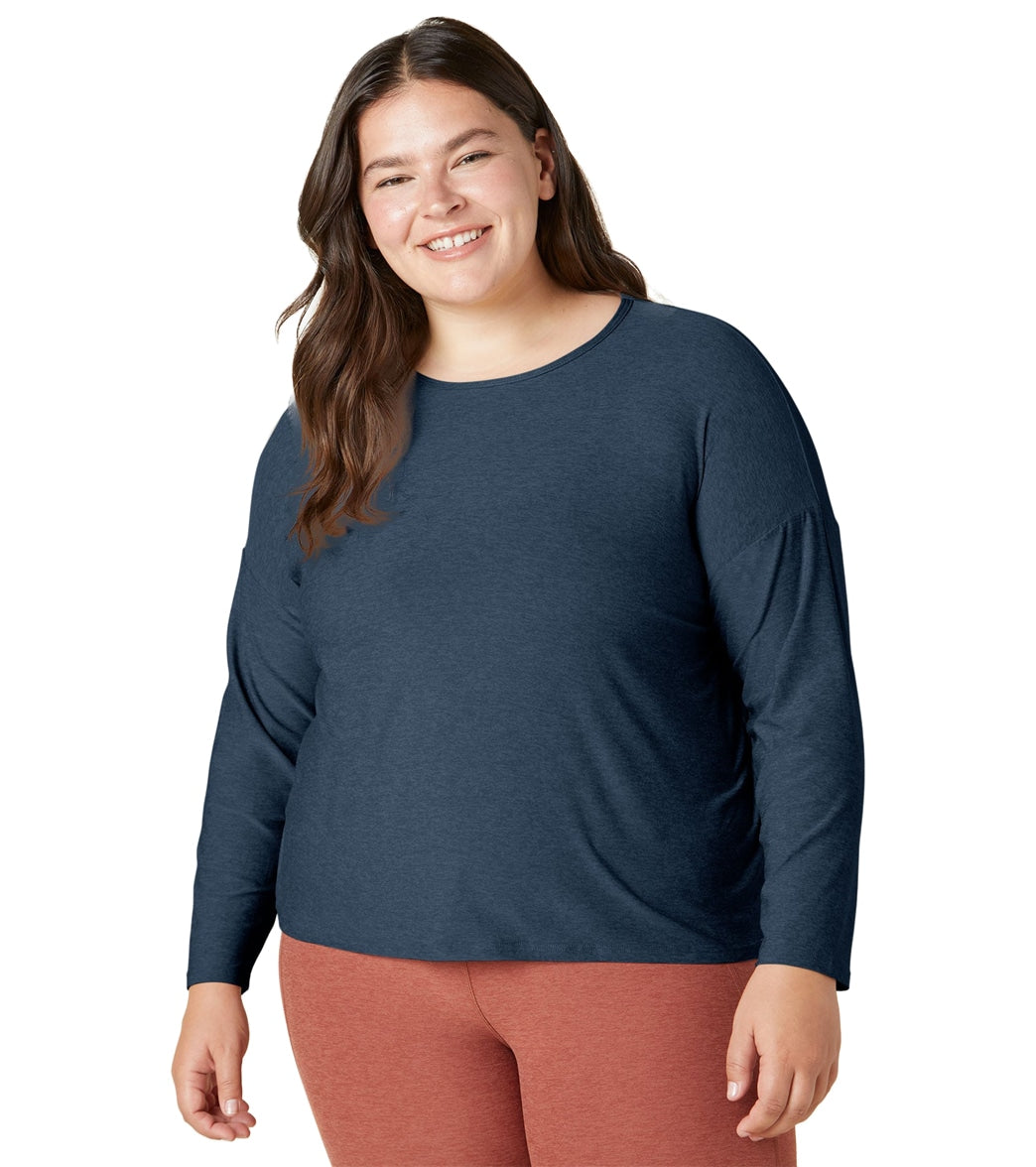 7269573132331-nocturnalnavy-1a.jpg Plus Featherweight Morning Light Cropped Pullover - Image 1