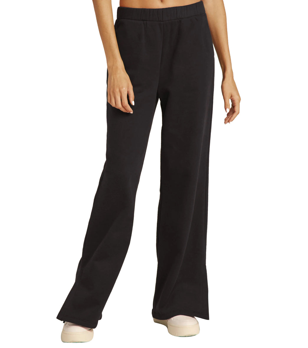 7269702828075-black-1a.jpg On The Go Pant - Image 1